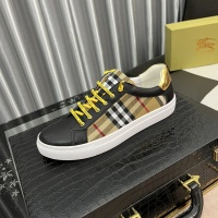 $72.00 USD Burberry Casual Shoes For Men #976478