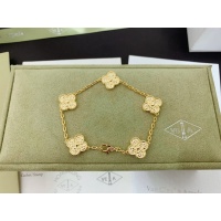 $38.00 USD Van Cleef & Arpels Bracelets For Women #977798