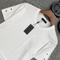 $42.00 USD Prada T-Shirts Short Sleeved For Men #977887