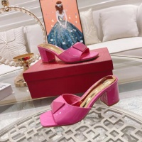 $88.00 USD Valentino Slippers For Women #978743
