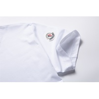 $25.00 USD Moncler T-Shirts Short Sleeved For Men #979789