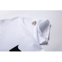 $25.00 USD Moncler T-Shirts Short Sleeved For Men #979794