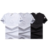 $25.00 USD Moncler T-Shirts Short Sleeved For Men #979806