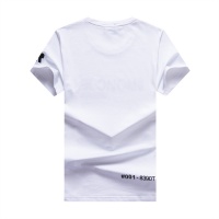 $25.00 USD Moncler T-Shirts Short Sleeved For Men #979842