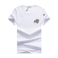 $25.00 USD Moncler T-Shirts Short Sleeved For Men #979844