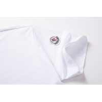 $25.00 USD Moncler T-Shirts Short Sleeved For Men #979848