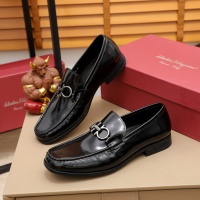 $102.00 USD Salvatore Ferragamo Leather Shoes For Men #981340