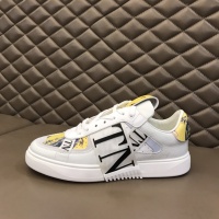$82.00 USD Valentino Casual Shoes For Men #982319