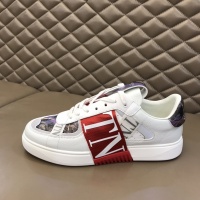 $82.00 USD Valentino Casual Shoes For Men #982324