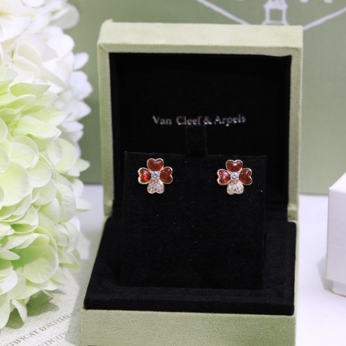 Replica Van Cleef & Arpels Earrings For Women #984926 $40.00 USD for Wholesale