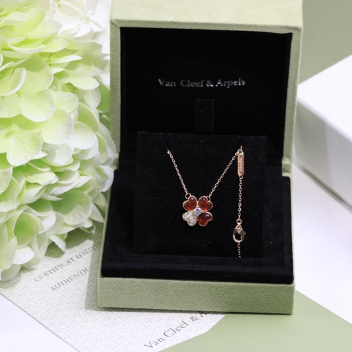 Van Cleef &amp; Arpels Necklaces For Women #984963 $38.00 USD, Wholesale Replica Van Cleef &amp; Arpels Necklaces