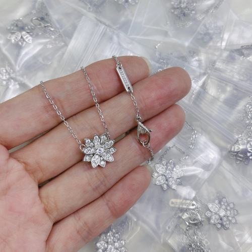 Replica Van Cleef & Arpels Necklaces For Women #984966 $38.00 USD for Wholesale
