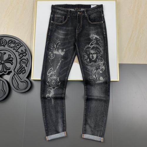 Versace Jeans For Men #984992 $64.00 USD, Wholesale Replica Versace Jeans