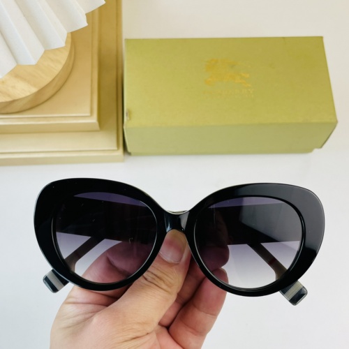 Burberry AAA Quality Sunglasses #986473