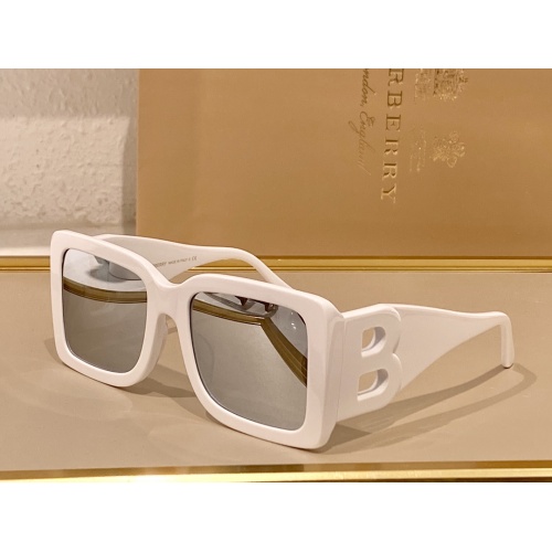 Burberry AAA Quality Sunglasses #986486