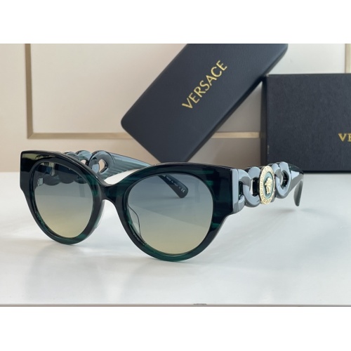 Versace AAA Quality Sunglasses #986575