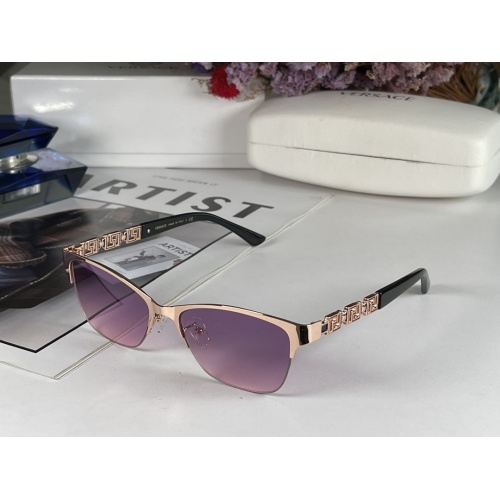 Versace AAA Quality Sunglasses #986581