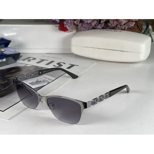 Versace AAA Quality Sunglasses #986586