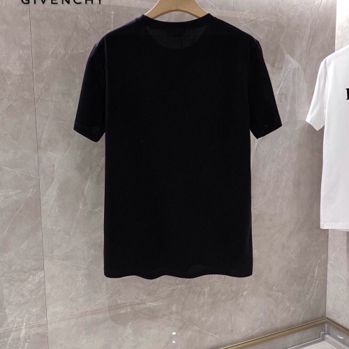 Replica Givenchy T-Shirts Short Sleeved For Unisex #986812 $29.00 USD for Wholesale