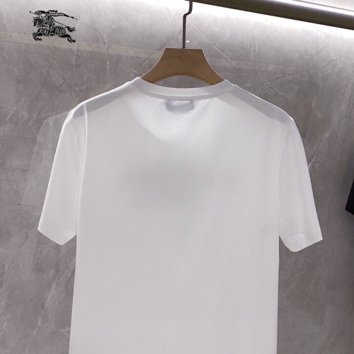 Replica Burberry T-Shirts Short Sleeved For Unisex #986846 $25.00 USD for Wholesale