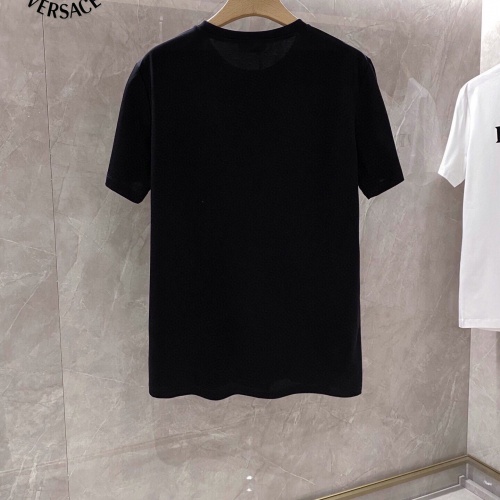 Replica Versace T-Shirts Short Sleeved For Unisex #986920 $25.00 USD for Wholesale