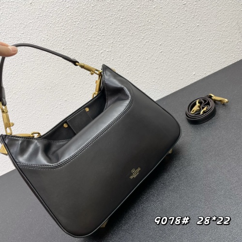 Replica Valentino AAA Quality Handbags For Women #987686 $112.00 USD for Wholesale