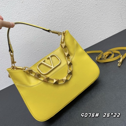 Valentino AAA Quality Handbags For Women #987689