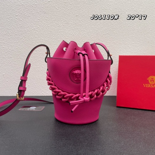 $112.00 USD Versace AAA Quality Messenger Bags For Women #987705