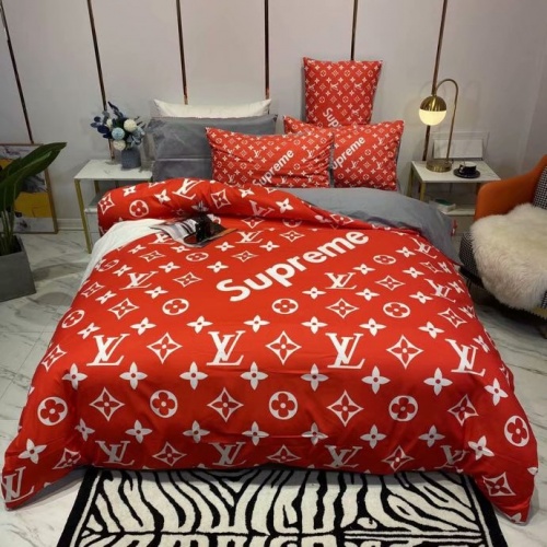 Louis Vuitton Bedding #987963