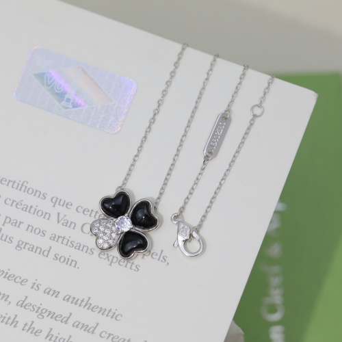 Van Cleef & Arpels Necklaces For Women #987982