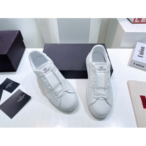 Replica Valentino Casual Shoes For Men #988264 $108.00 USD for Wholesale