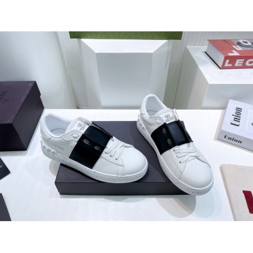 Replica Valentino Casual Shoes For Men #988267 $108.00 USD for Wholesale