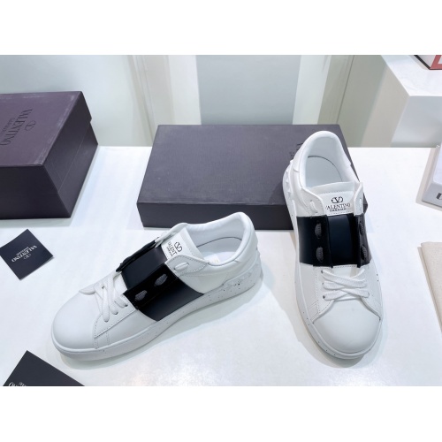 Replica Valentino Casual Shoes For Men #988267 $108.00 USD for Wholesale