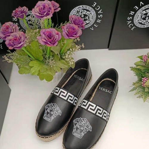 Versace Casual Shoes For Women #988418 $76.00 USD, Wholesale Replica Versace Casual Shoes