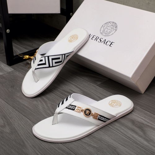 Versace Slippers For Men #988507