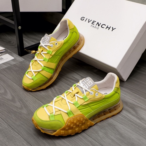 $92.00 USD Givenchy Casual Shoes For Men #988563