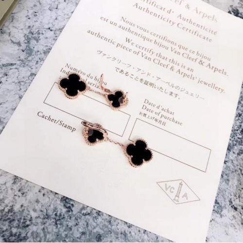 Replica Van Cleef & Arpels Earrings For Women #989152 $38.00 USD for Wholesale