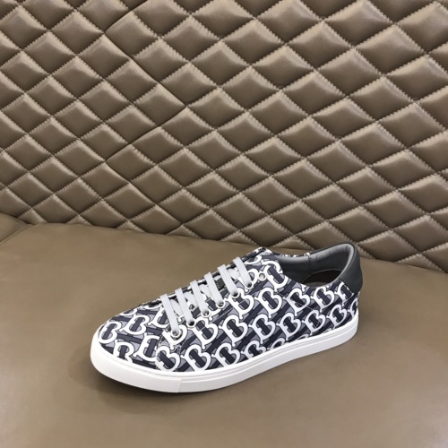 Replica Burberry Casual Shoes For Men #989302 $82.00 USD for Wholesale