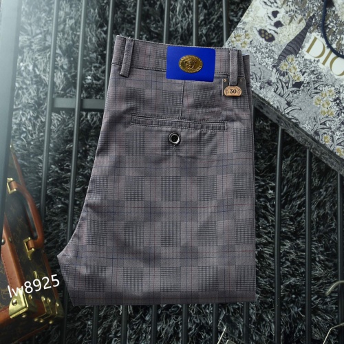 Versace Pants For Men #989321