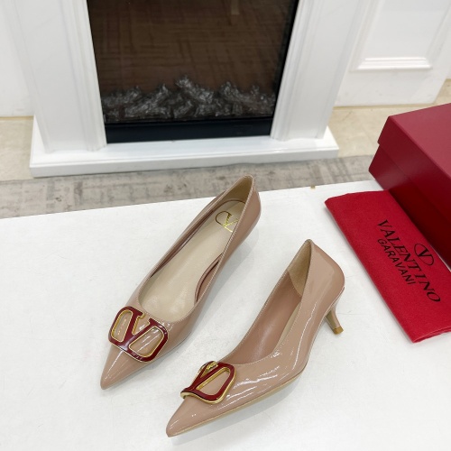 Valentino High-Heeled Shoes For Women #989671