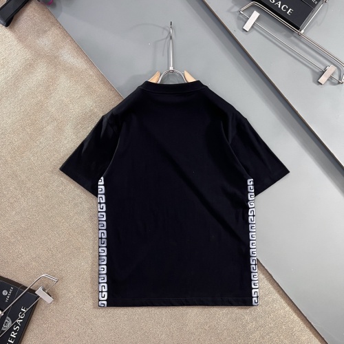 Replica Givenchy T-Shirts Short Sleeved For Unisex #990293 $56.00 USD for Wholesale