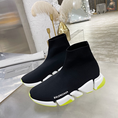 Balenciaga Boots For Women #990400