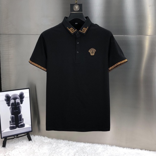 $42.00 USD Versace T-Shirts Short Sleeved For Men #990426