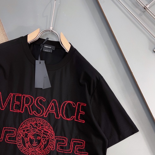 Replica Versace T-Shirts Short Sleeved For Men #990429 $56.00 USD for Wholesale