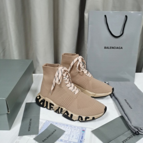 Balenciaga Boots For Women #990516