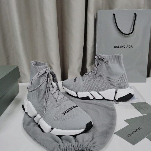 Balenciaga Boots For Women #990528