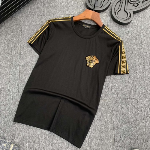 Replica Versace Tracksuits Short Sleeved For Men #990693 $68.00 USD for Wholesale