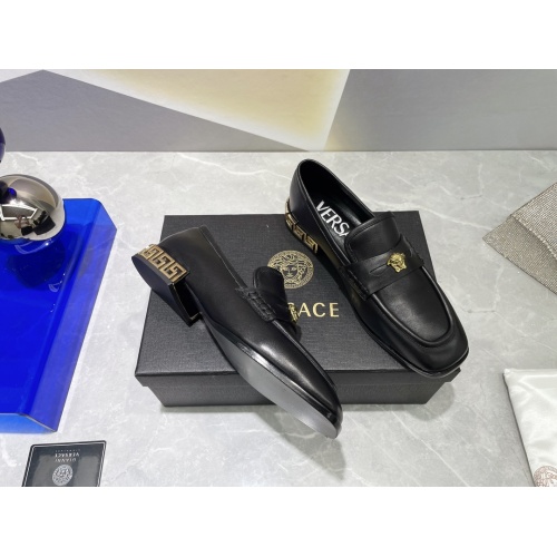 Versace Leather Shoes For Women #990892 $118.00 USD, Wholesale Replica Versace Leather Shoes