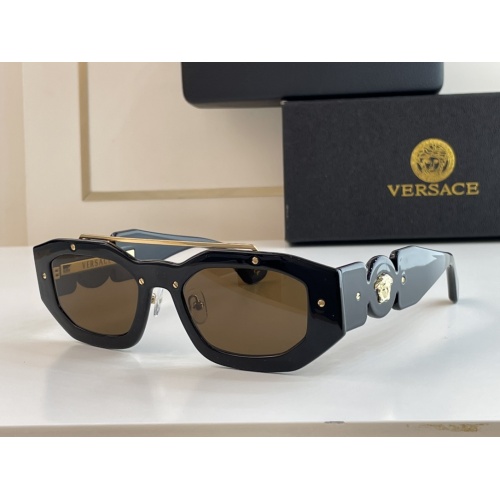 Versace AAA Quality Sunglasses #990932