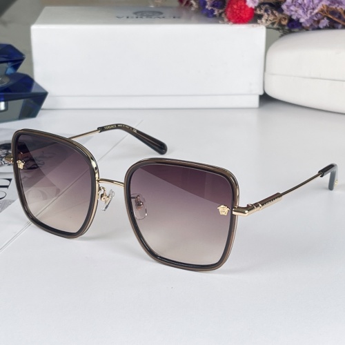 Versace AAA Quality Sunglasses #990937